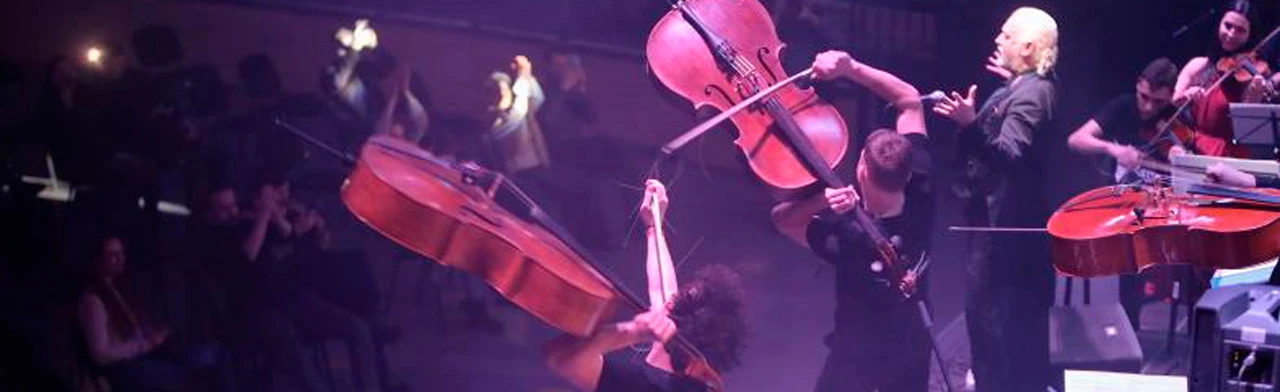 Постер Абсолютный хит. в Санкт-Петербурге