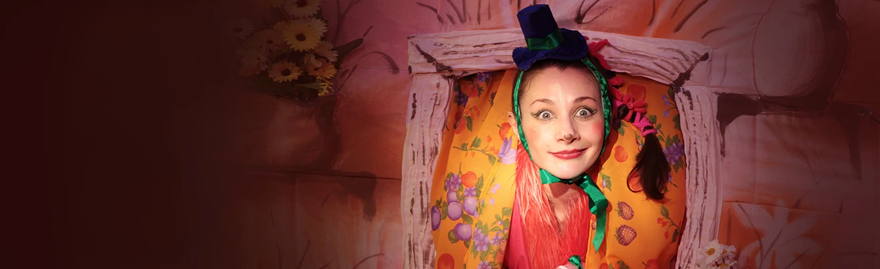 Постер Лиса и медведь в Томске