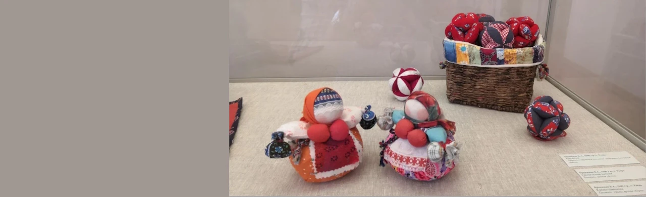 Постер Губерния мастеровая. Выставка работ победителей областного конкурса мастеров-любителей декоративно-прикладного искусства, посвящённая 90-летию