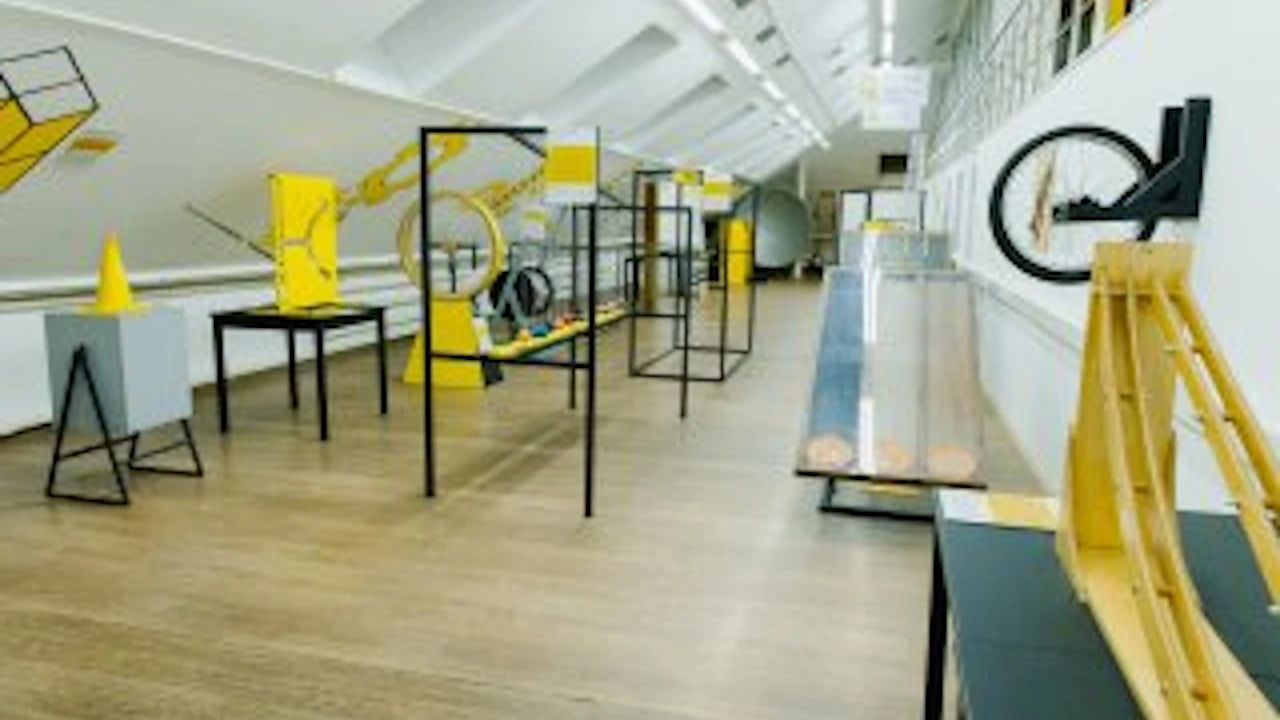 Постер Музей "Эксперимент Лэнд"