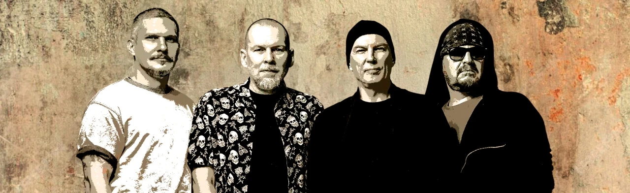 Постер Черный обелиск