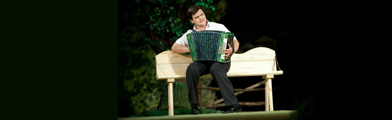 Постер Необычная история в обычной деревне в Уфе