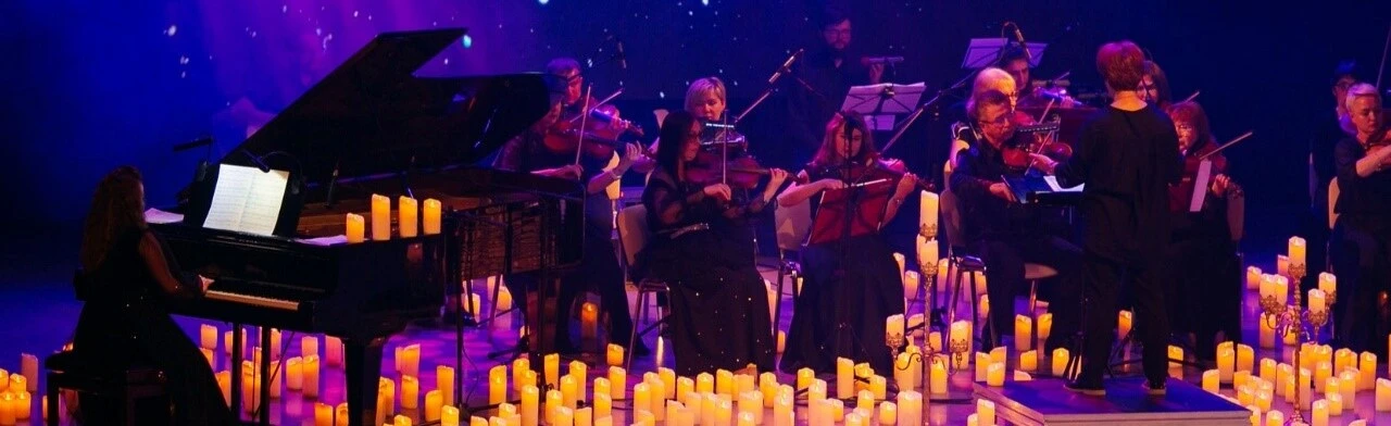 Постер Музыка Киношедевров в сиянии тысячи свечей в Уфе