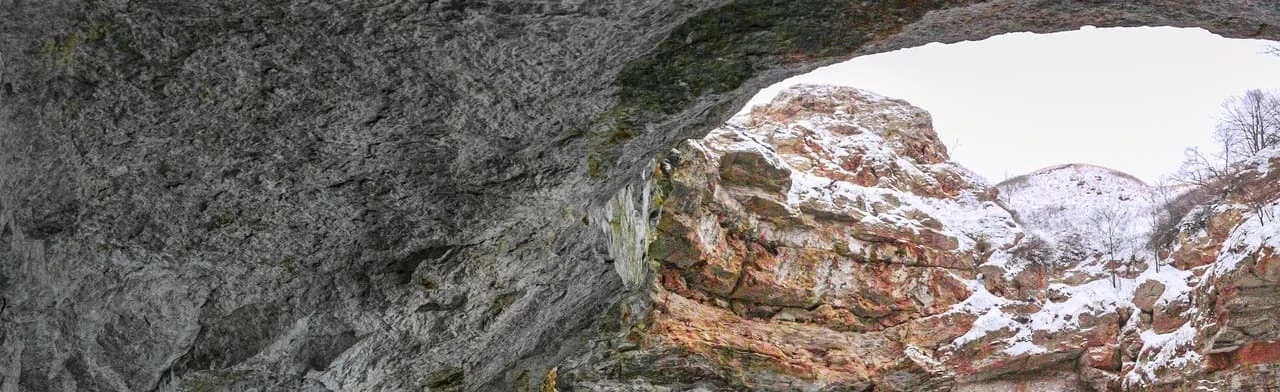 Постер Тайны Вертолётной пещеры в Уфе