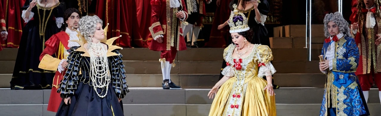 Постер Ваш ход, Королева! в Уфе