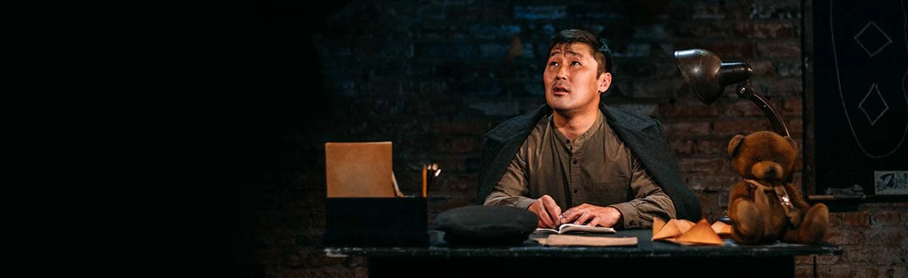 Постер Полковник пишет