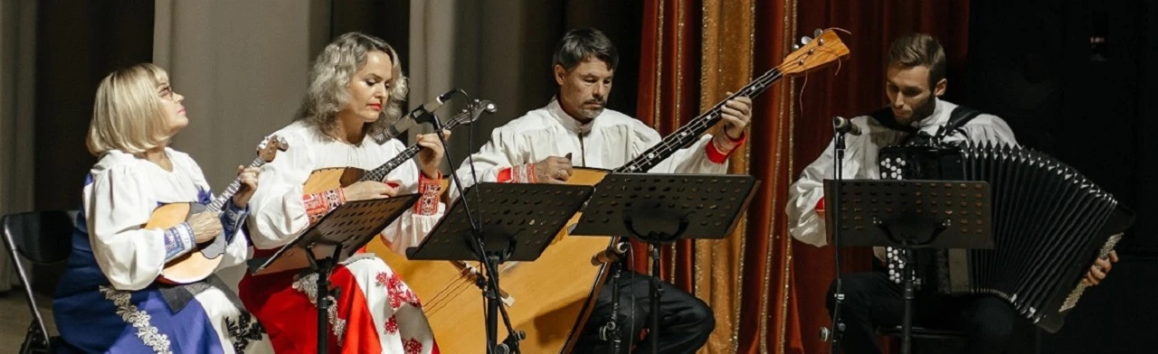 Постер Из галантных времен