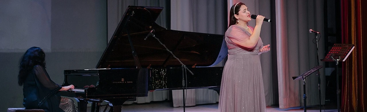 Постер Ветер февральский шептал твоё имя