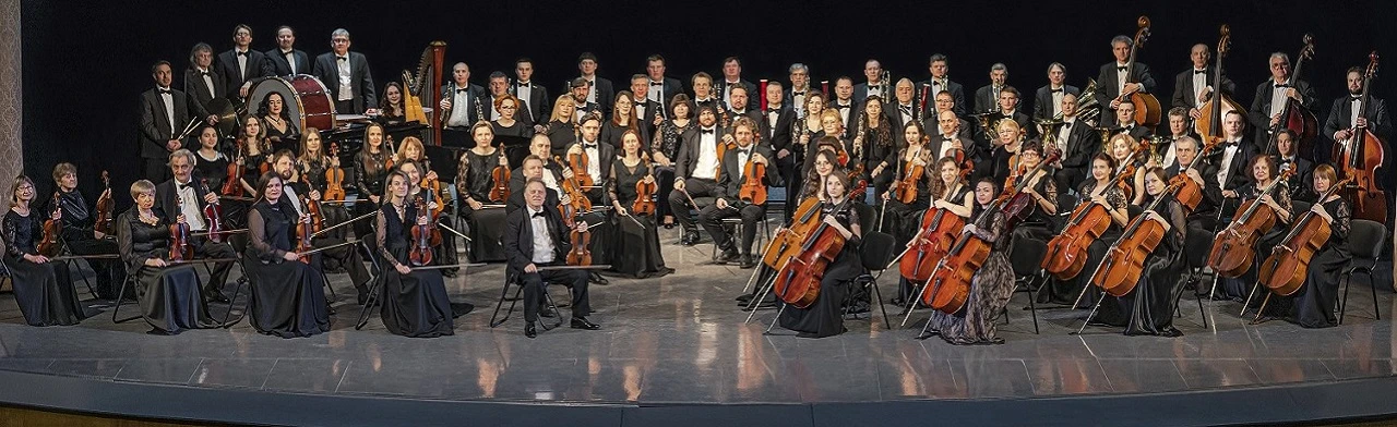 Постер На перекрёстке двух культур в Ульяновске