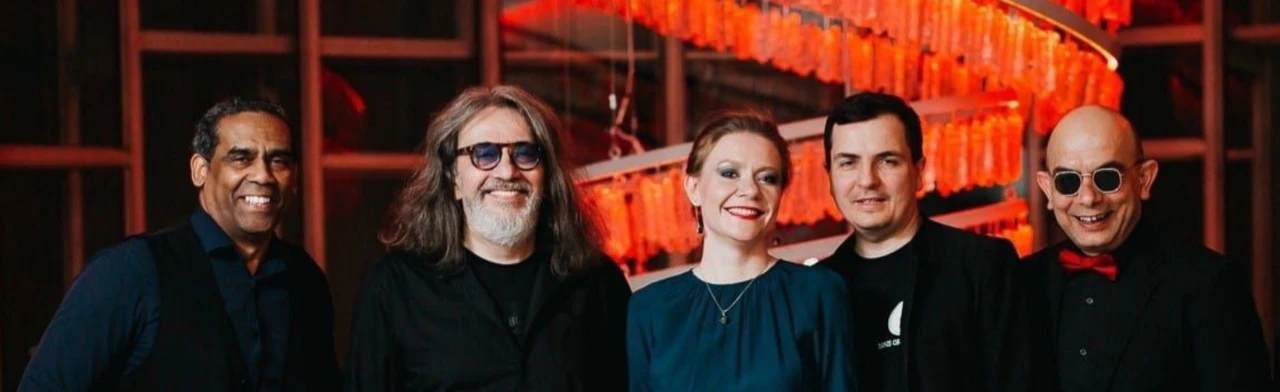 Постер В ритме Sade: тепло соула и лёгкость джаза в Воронеже