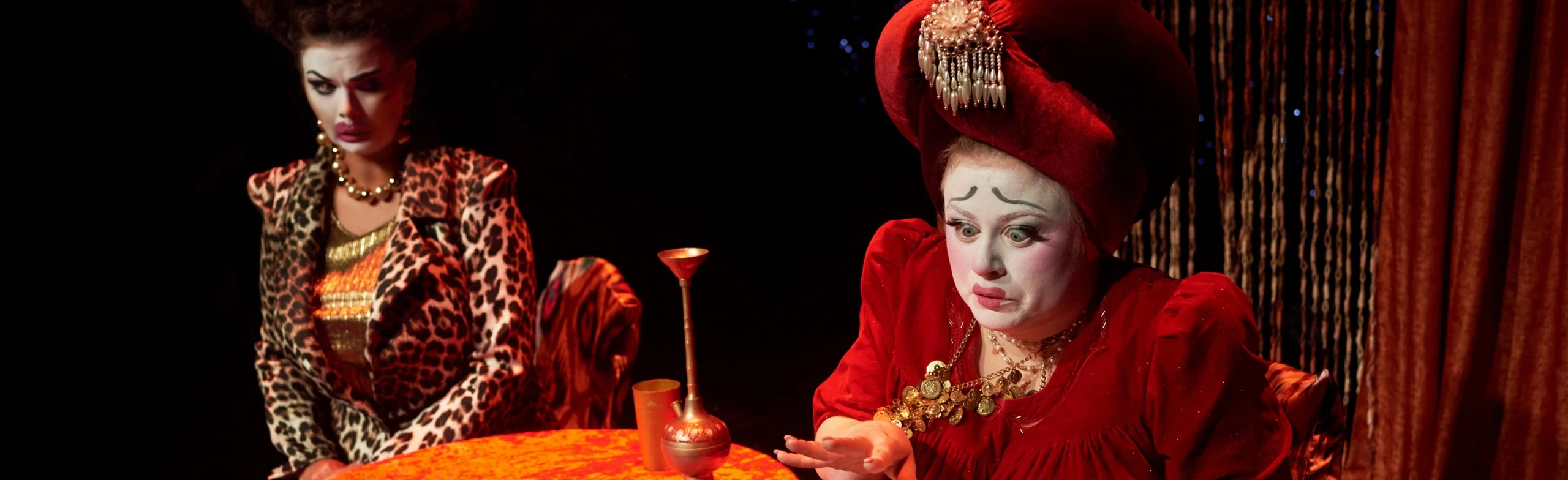 Постер Комедийный спектакль "Подружайки" от театра "Лицедеи", гастроли из Санкт-Петербурга в Ярославле