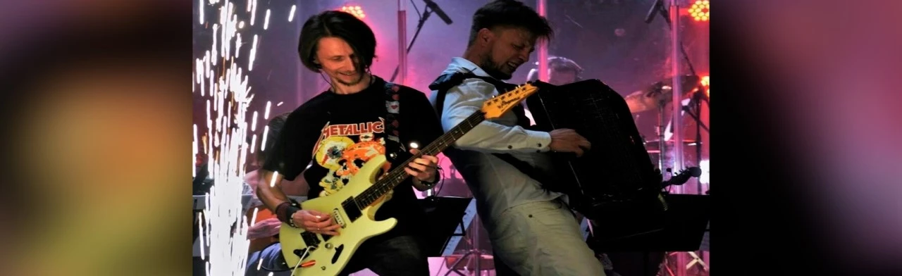 Постер Музыкальный шоу-проект Rocksody в Кирове