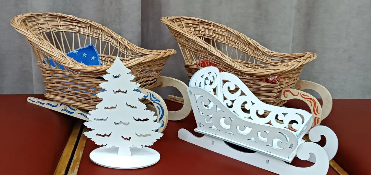 Постер Елочные истории. Выставка в Кирове