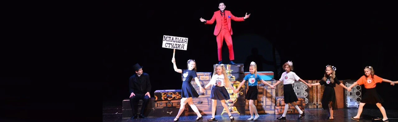 Постер Мертвые души в Москве