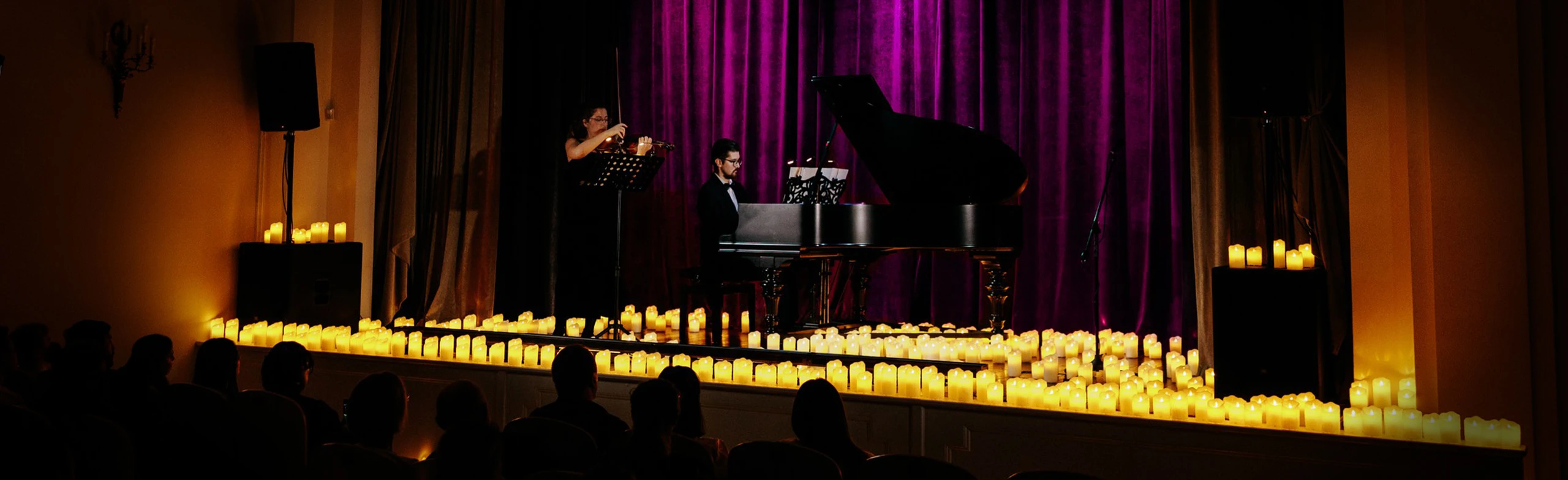 Постер Эйнауди и Циммер: Неоклассика при свечах в Москве