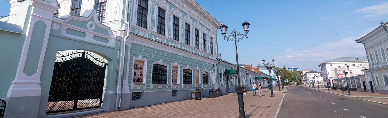 Постер Путь нефти. Программа в Набережных Челнах