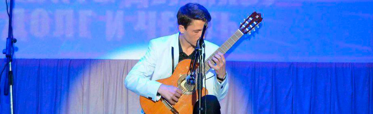 Постер Возвращение легенд: история страны в поэзии и музыке. Владимир Высоцкий. в Оренбурге