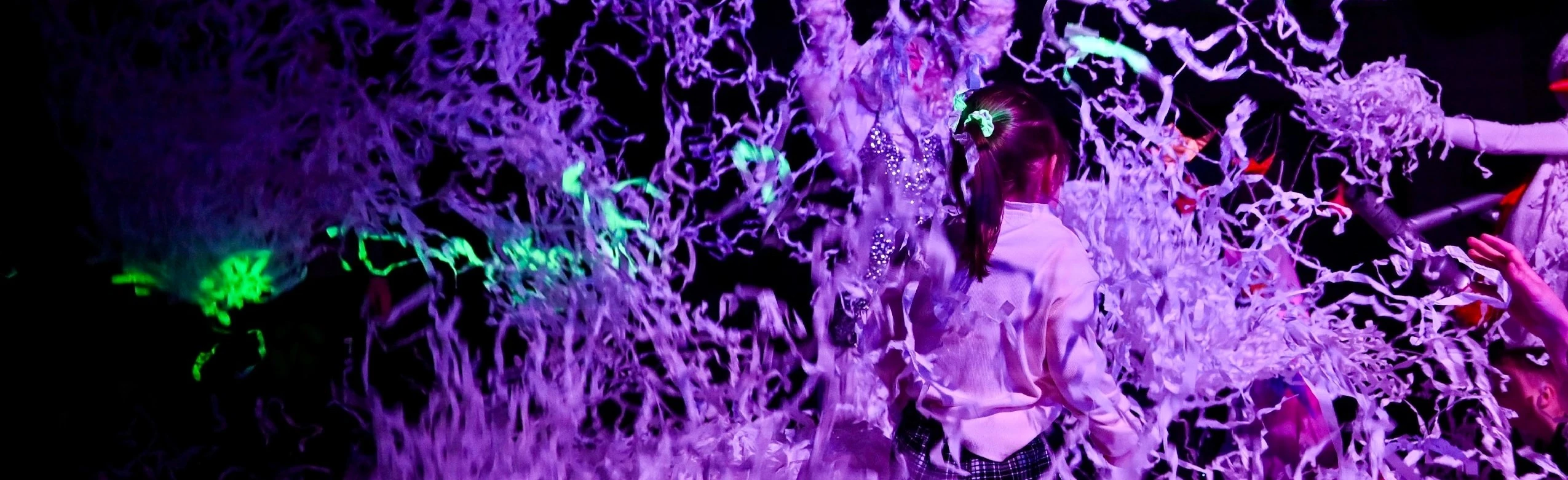 Постер Бумажная история. Спектакль для всей семьи в Самаре