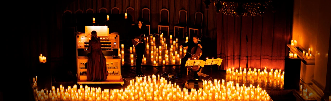 Постер "Мировые Рок-Хиты при Свечах". в Санкт-Петербурге