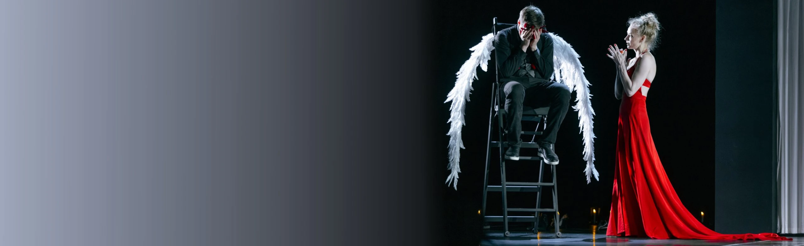 Постер «Зал ожидания» (Светлана Ходченкова и Александр Метёлкин) в Санкт-Петербурге