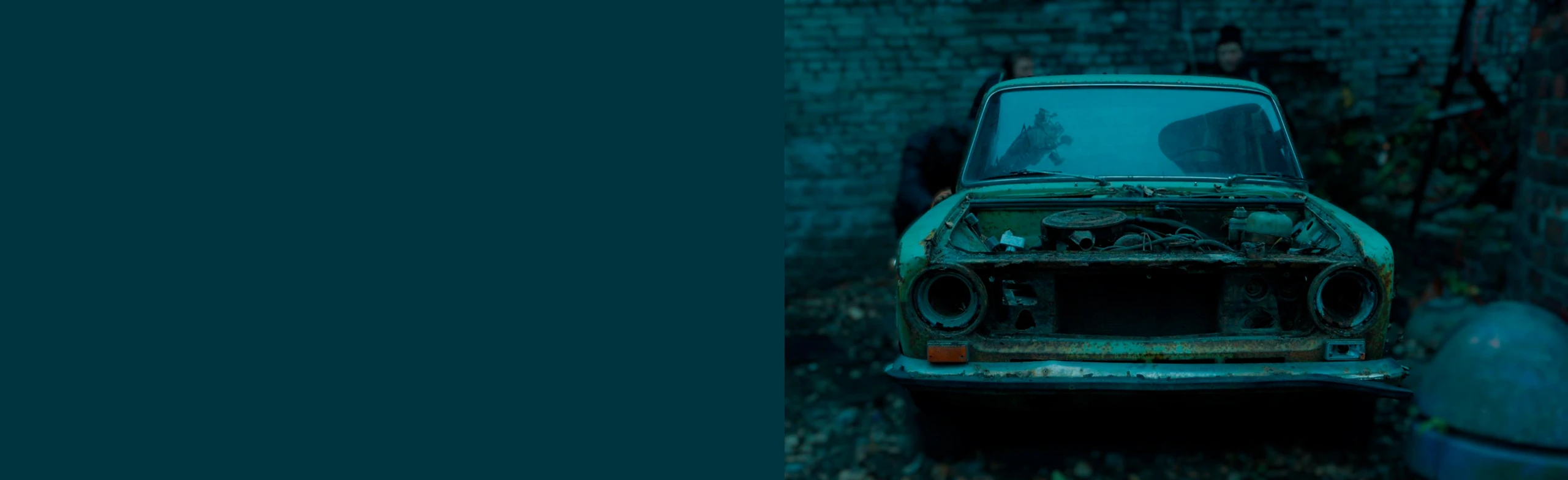 Постер Человек в закрытой комнате в Санкт-Петербурге