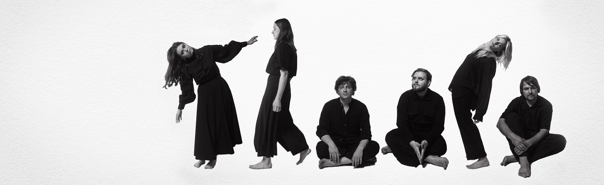 Постер Бонд с кнопкой в Санкт-Петербурге