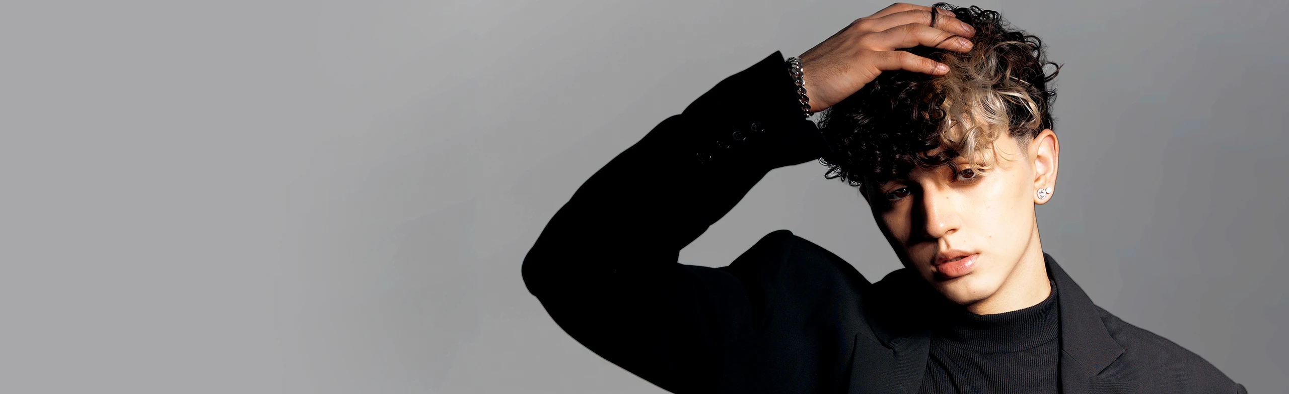 Постер Amirchik в Уфе