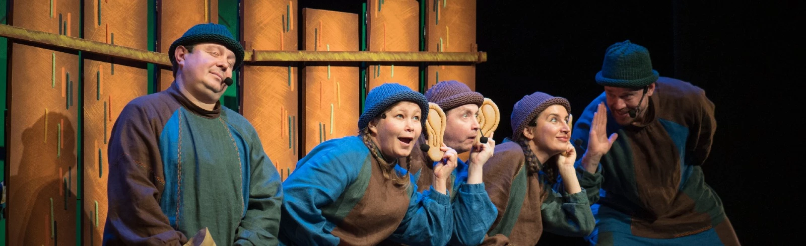 Постер Как Зловред время украл. Золотой цыпленок в Воронеже